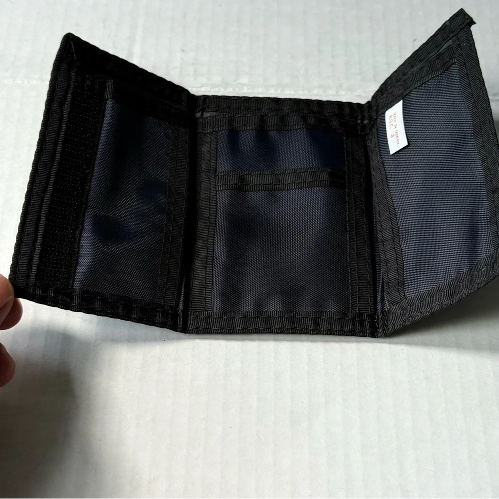 Dallas Cowboys Black and Gray Men’s‎ Wallet 1993 NFL